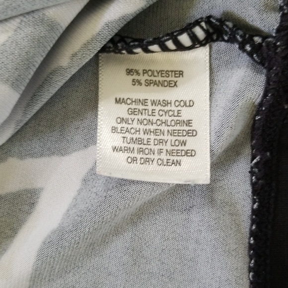 WHBM halter tie top - Picture 4 of 8